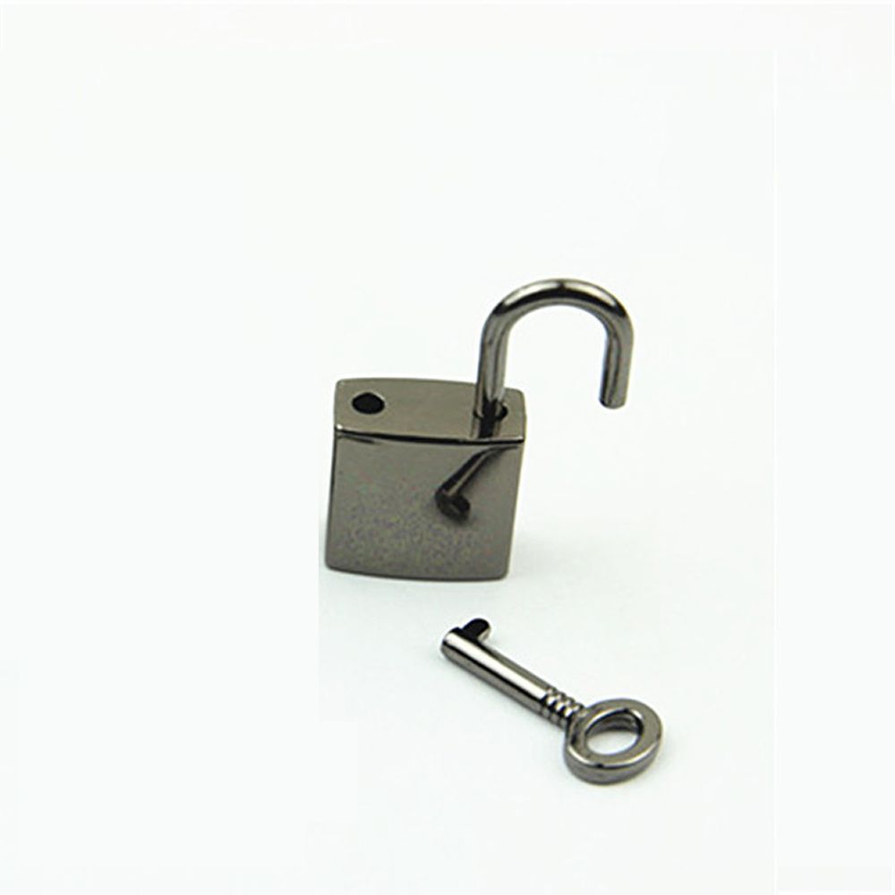 Home Improvement Books - Mini cadenas antique en cuivre et